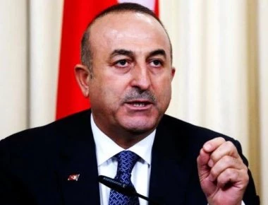 Μελβούτ Τσαβούσογλου: «Τα θαλάσσια σύνορα στο Αιγαίο δεν είναι καθορισμένα»